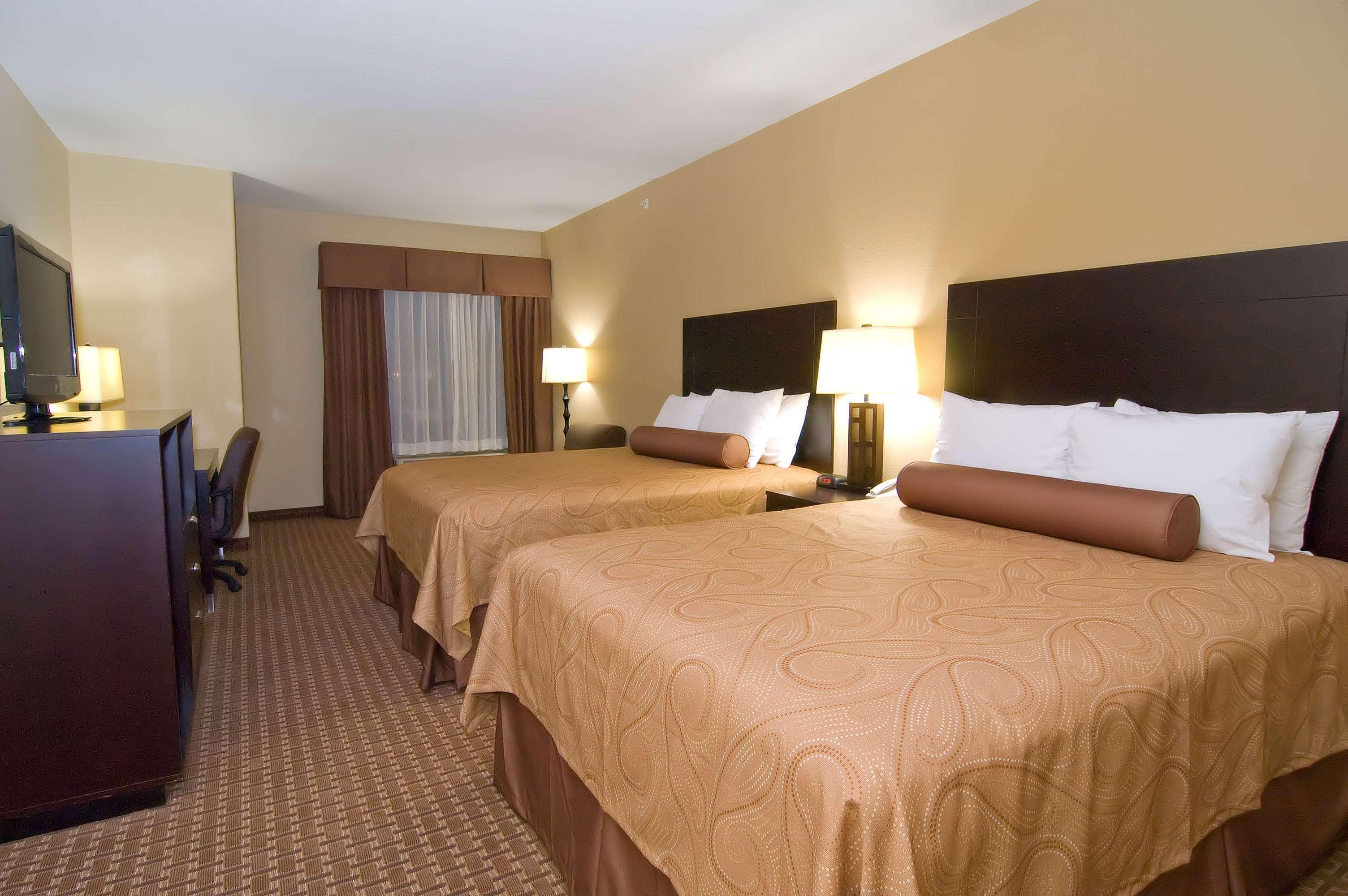 Western Pines Hotel Bastrop