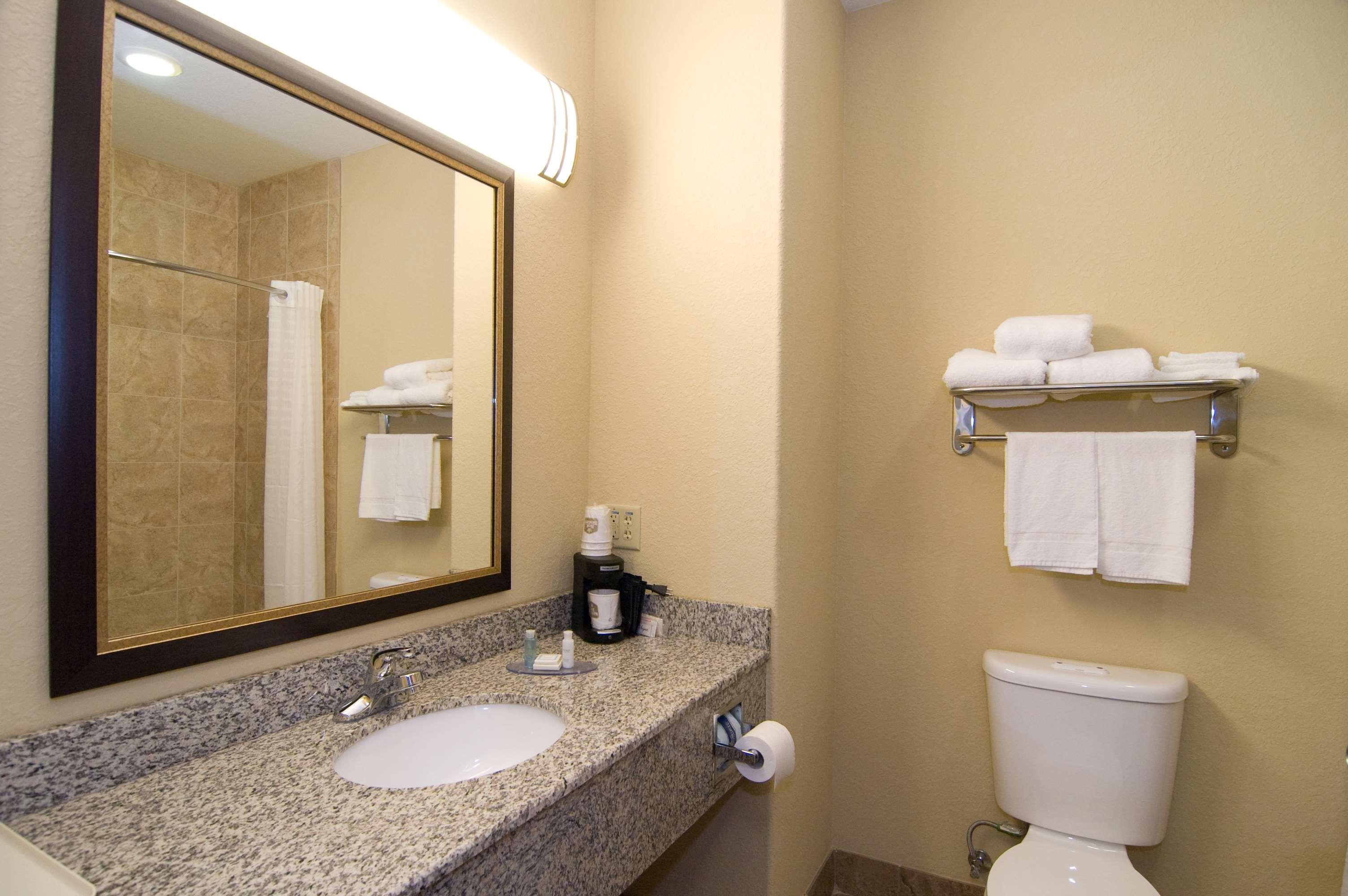 Western Pines Hotel Bastrop